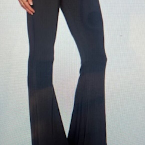 Saint Grace Ashby Flare - Picture 3 of 6